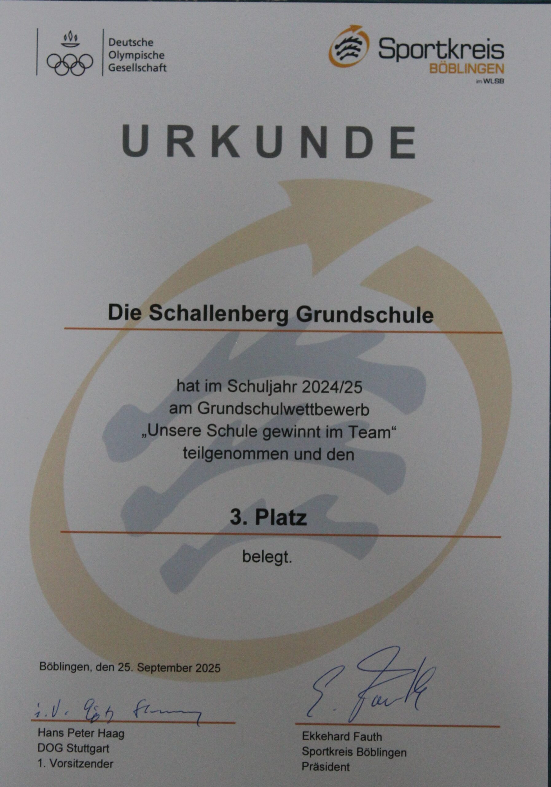 Die Urkunde für den dritten Platz bei dem Wettbewerb: Wir gewinnen im Team.